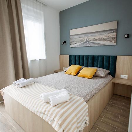 Cozy Studio Apartment In Osijek - Self Check In المظهر الخارجي الصورة
