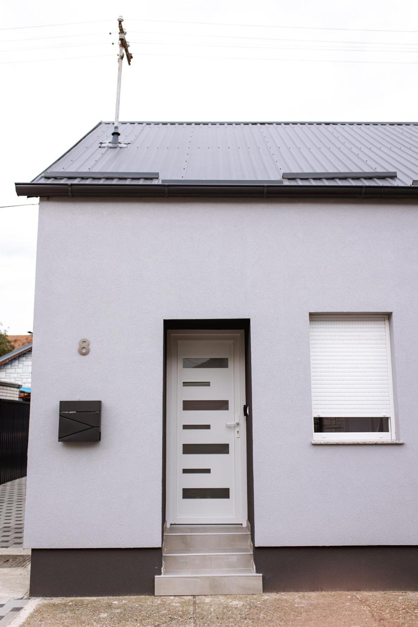 Cozy Studio Apartment In Osijek - Self Check In المظهر الخارجي الصورة