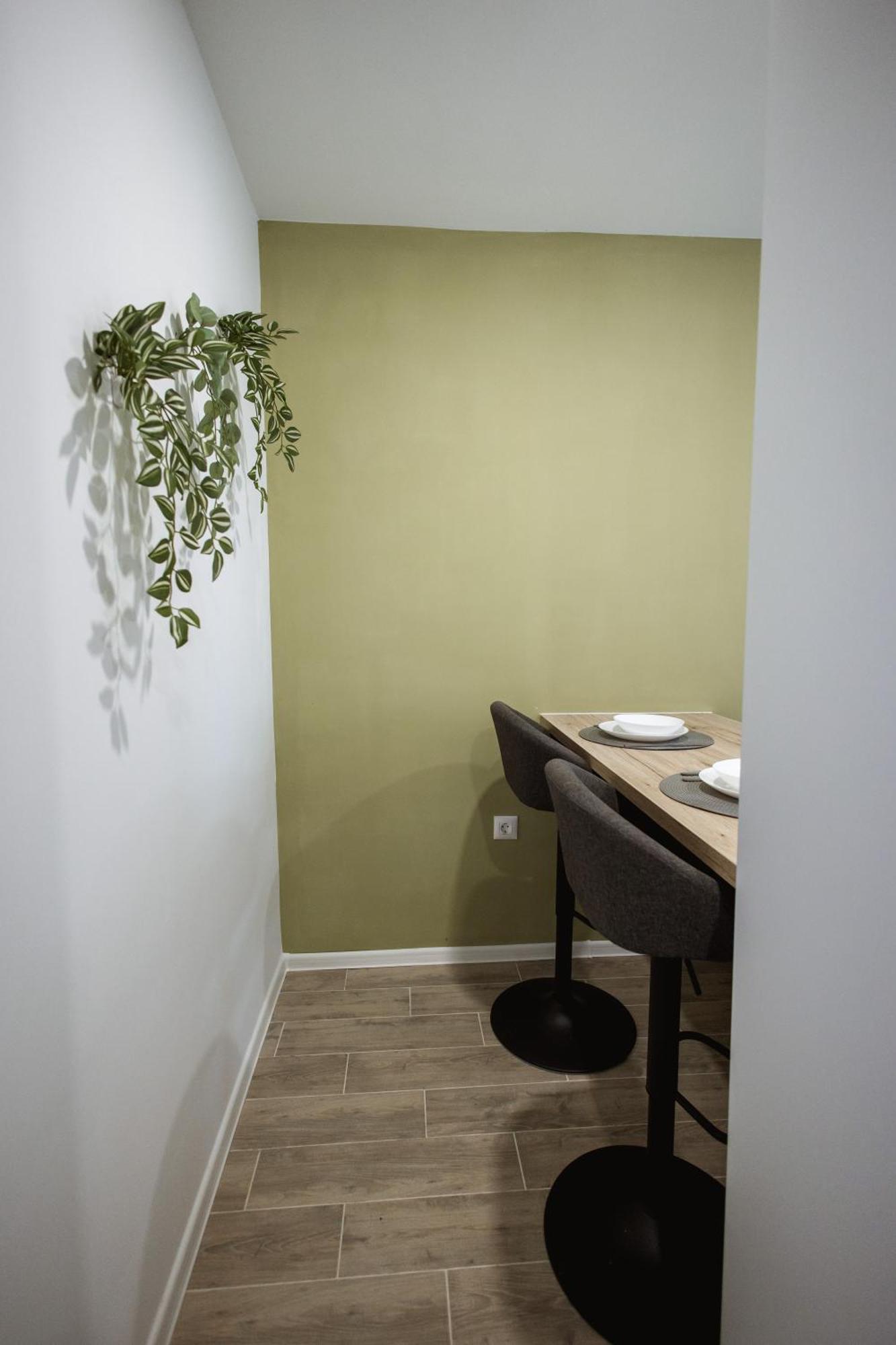 Cozy Studio Apartment In Osijek - Self Check In المظهر الخارجي الصورة