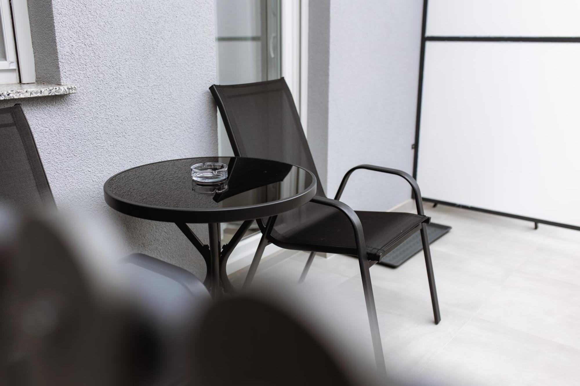 Cozy Studio Apartment In Osijek - Self Check In المظهر الخارجي الصورة